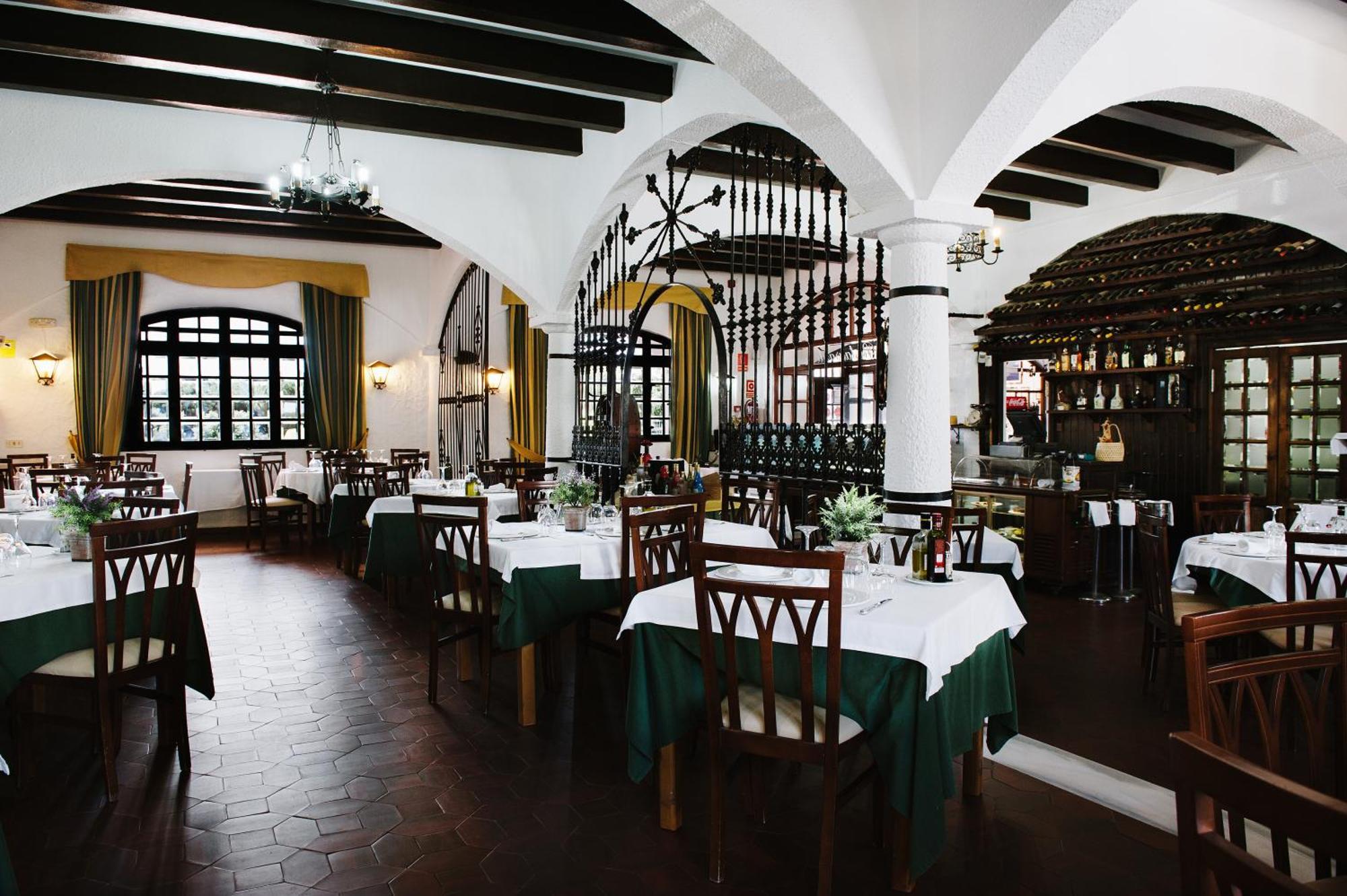La Codorniz Hotel Tarifa Exterior photo